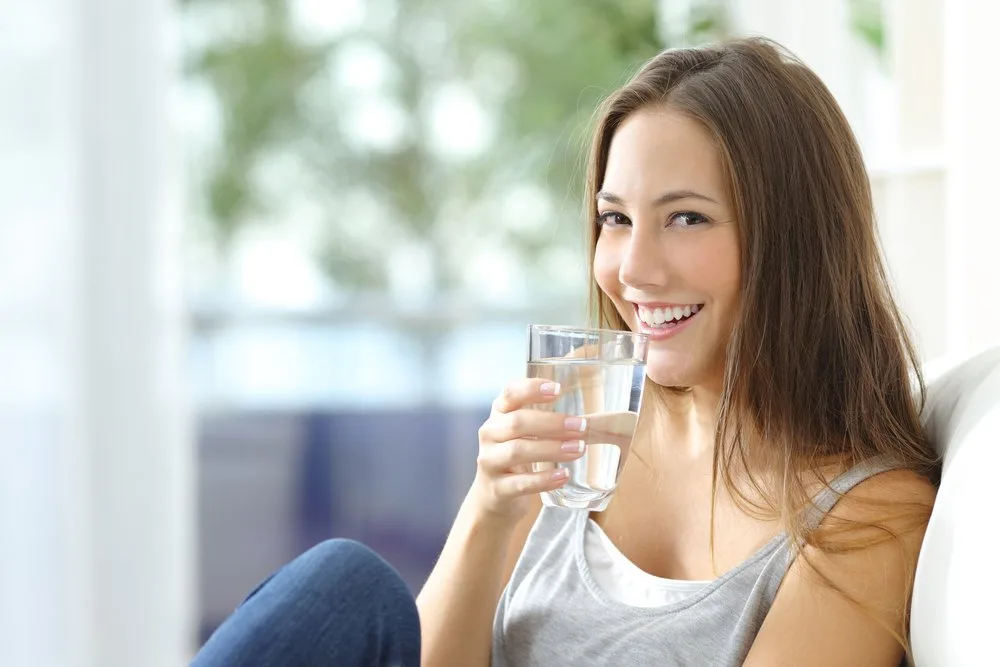Правда ли, что пить больше воды ускоряет жиросжигание?