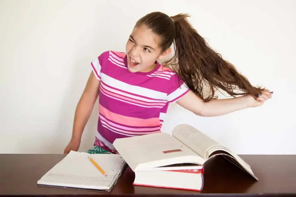 Проблемы концентрации у ребёнка 7–12 лет: сон, питание или СДВГ