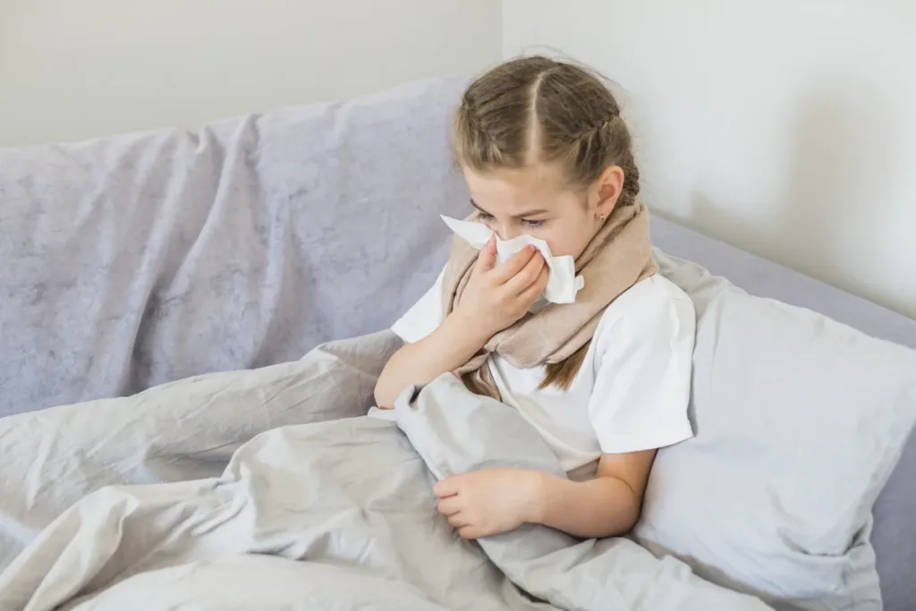 Грипп у подростка 12–18 лет: когда вакцина особенно важна