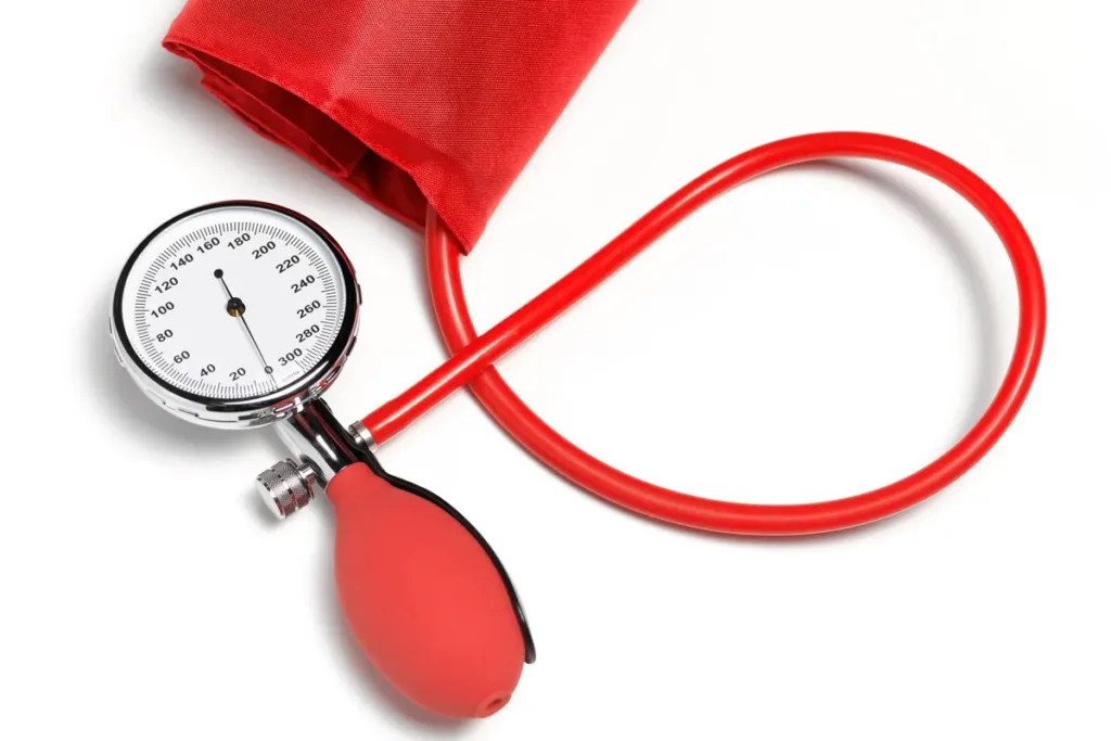 Мочегонные при гипертонии: зачем их назначают и какие бывают